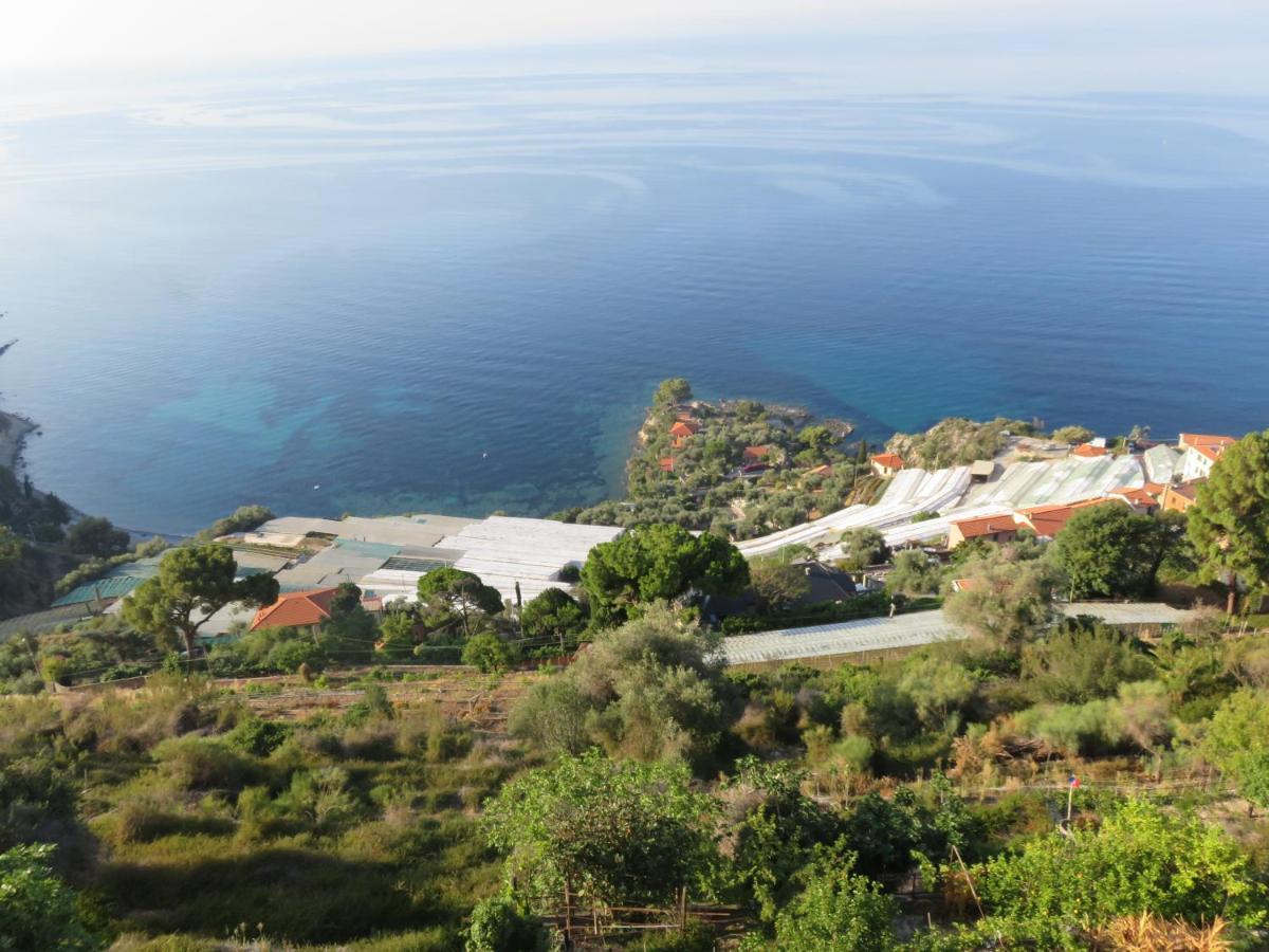 Amaita Apartamento Ventimiglia Exterior foto