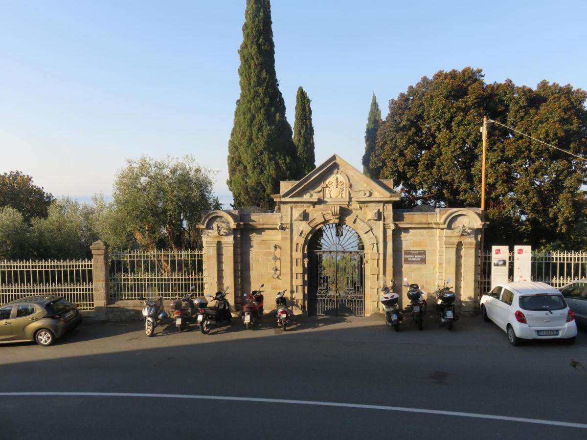 Amaita Apartamento Ventimiglia Exterior foto